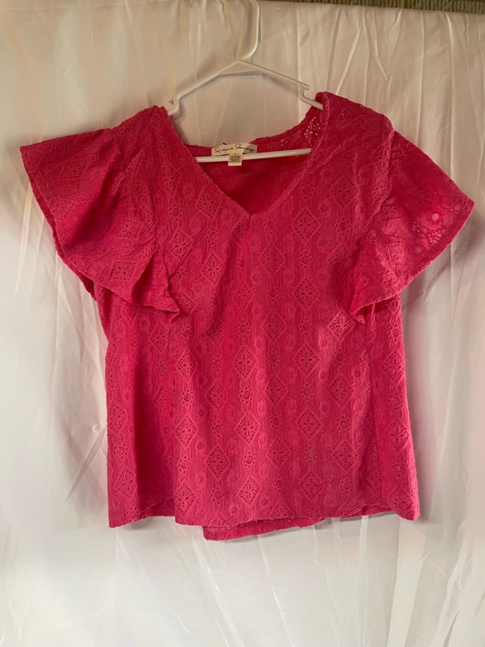 French Laundry Bright Pink Lace Flutter Sleeve Top